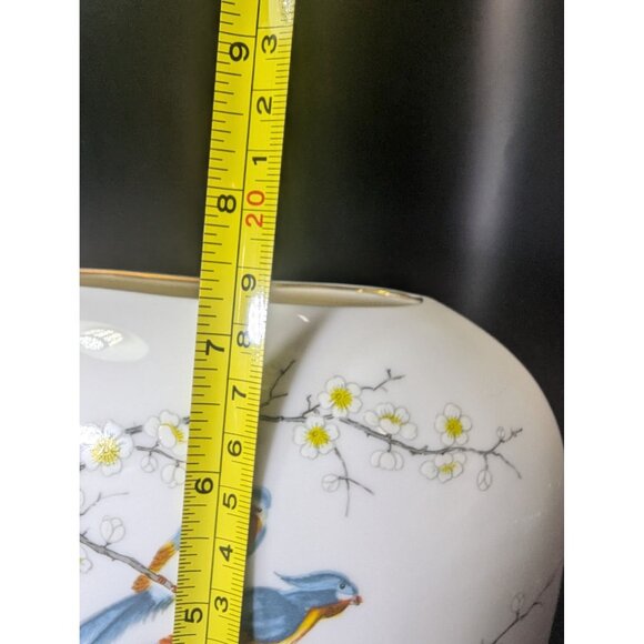 Vintage Set of 2 JAY Fine China Porcelain Vase Set With Bluebirds & Floral Motif - Picture 13 of 13